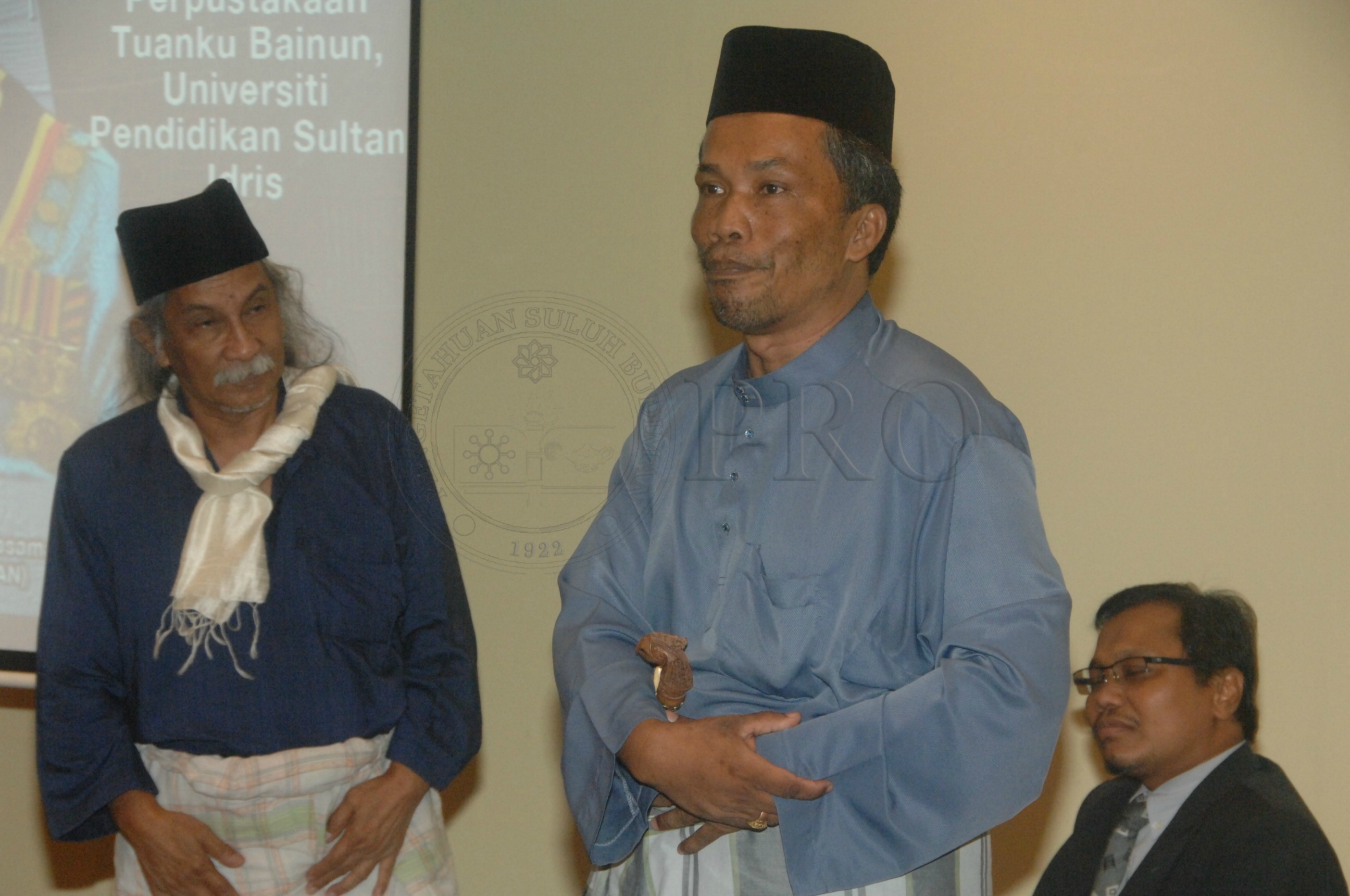 PRO 14 33 WACANA FBA 0272